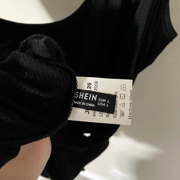 Black Tank Top Bodysuit Shein - Picture 3 of 3